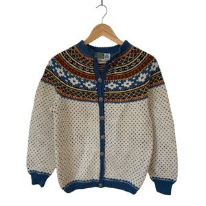 Vintage Blue and Cream Patterned Sweater